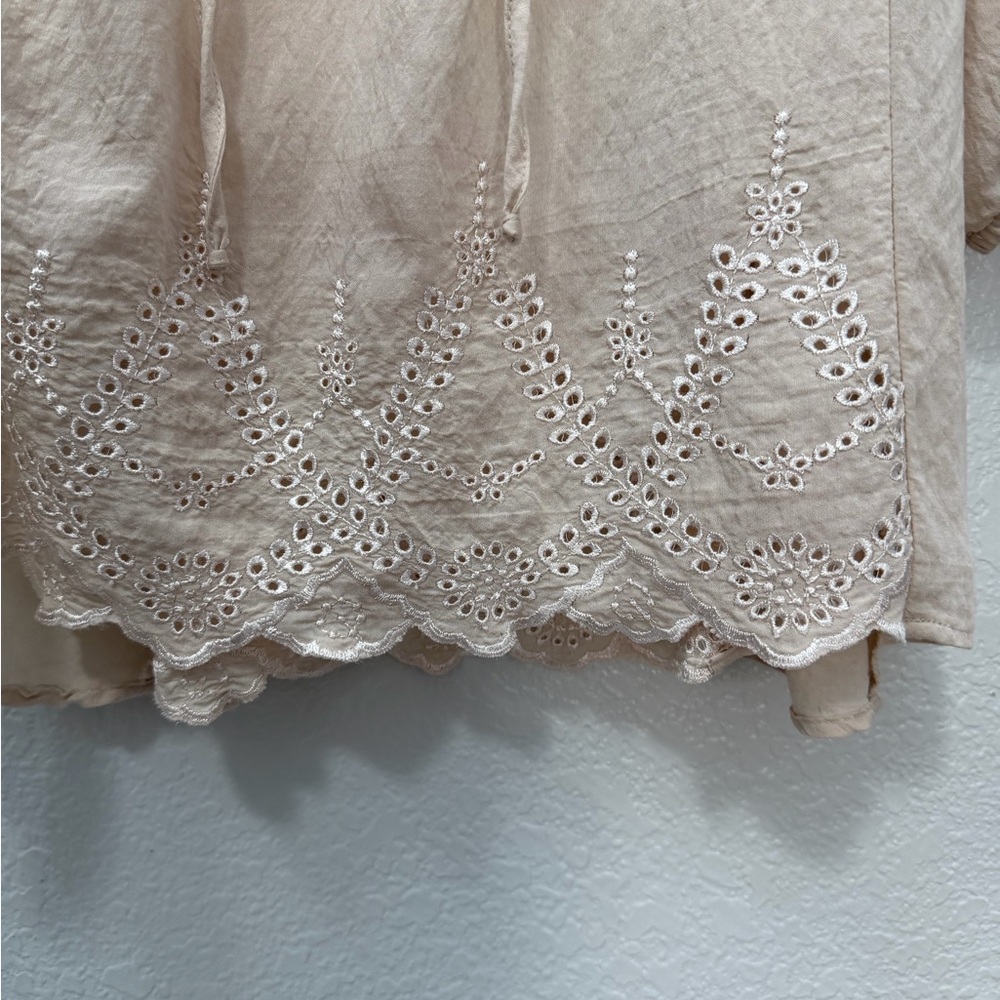 Fig and Flower Beige Lace Crochet 3/4 sleeve Blouse Women’s Size Large - Picture 4 of 10